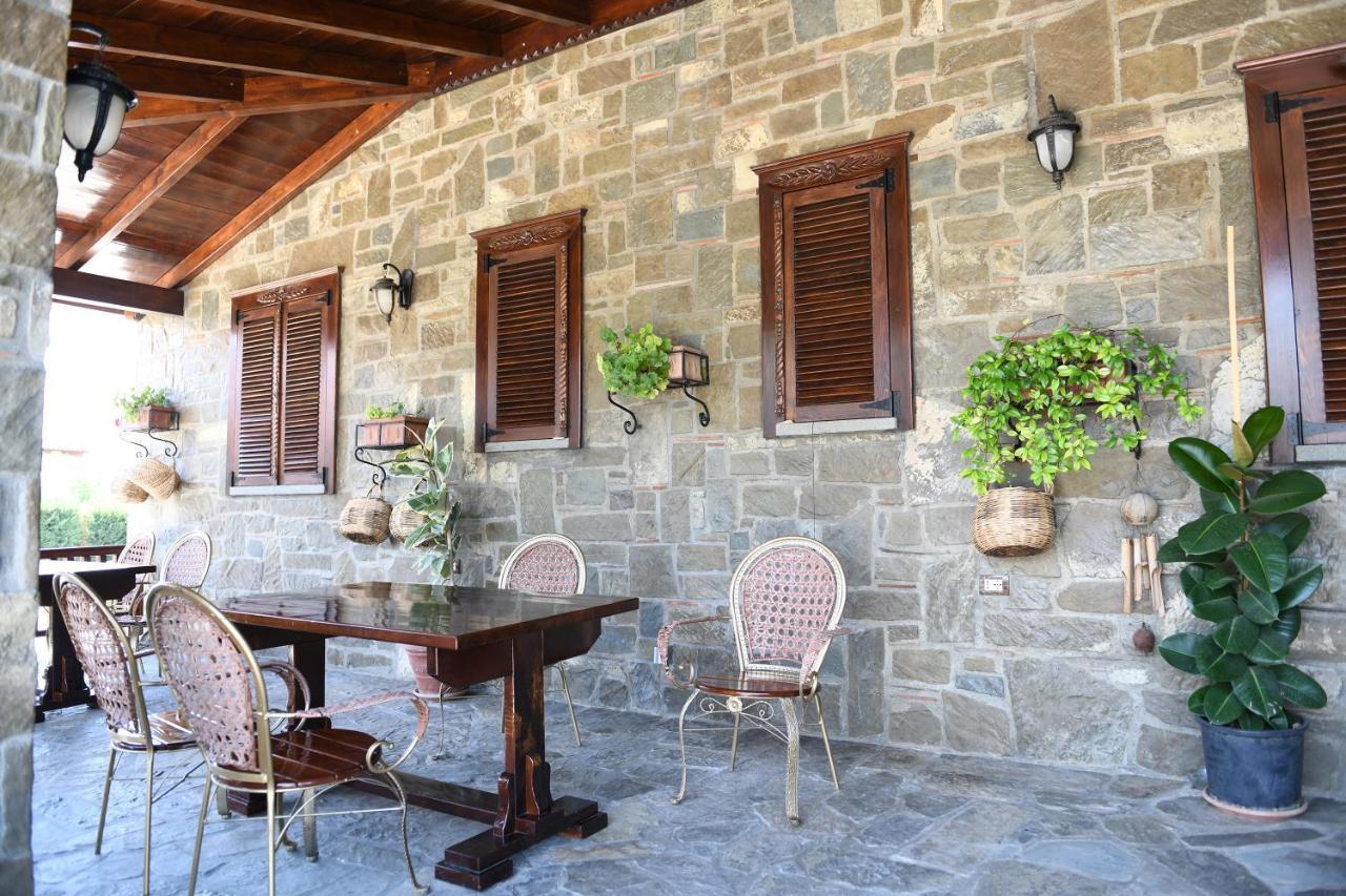 Hotel Kaceli Berat Exterior photo