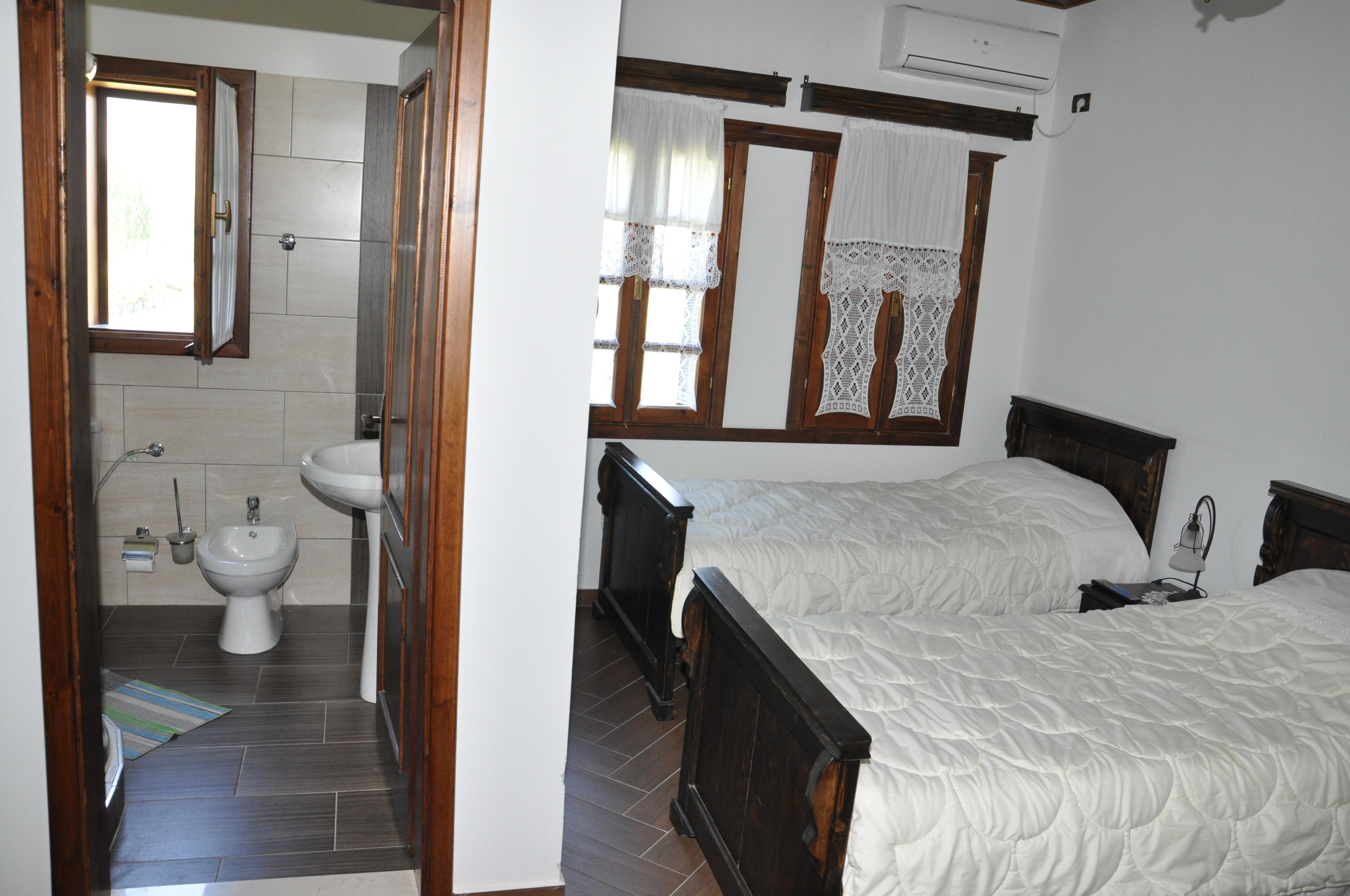 Hotel Kaceli Berat Exterior photo
