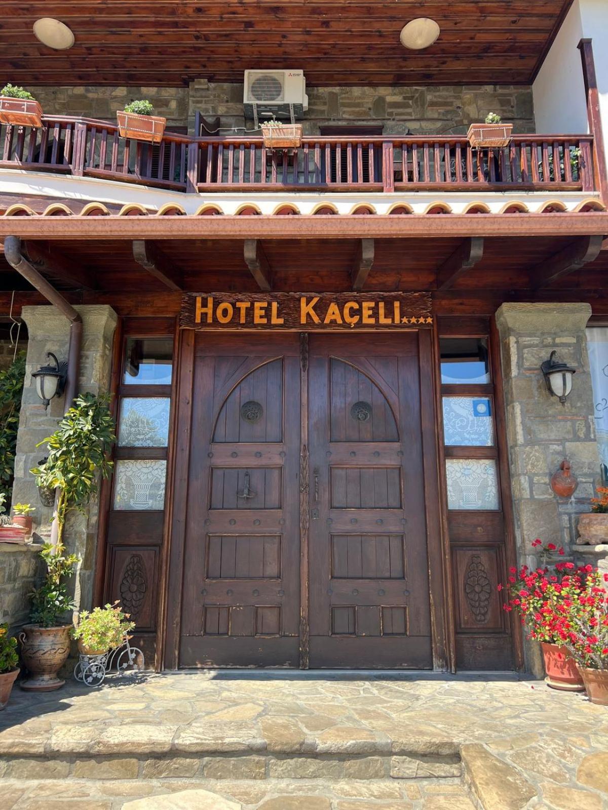 Hotel Kaceli Berat Exterior photo